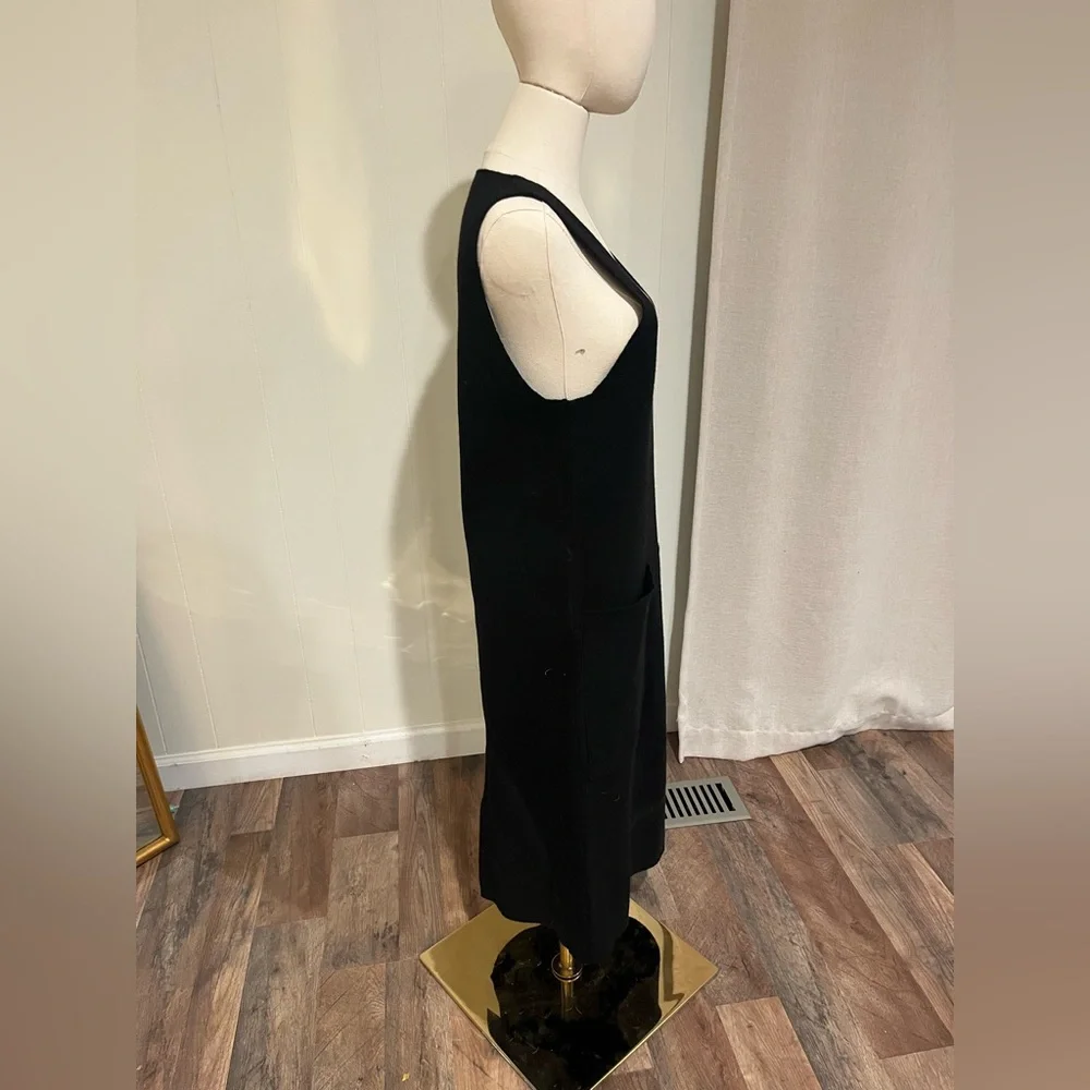 JOSEPH Milano Knitted Soft Wool Sleeveless Dress with Large Pockets, Deep V Neck - Picture 3 of 12